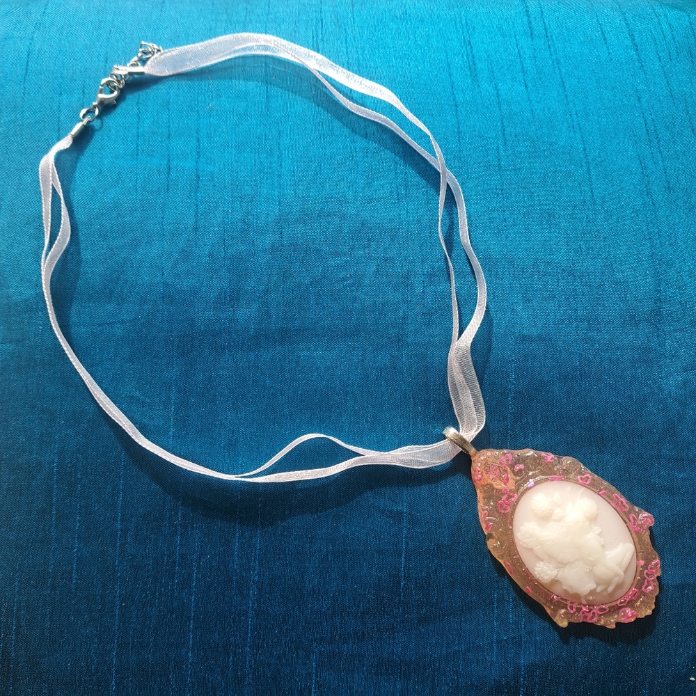 Handmade candy sweet Pink Fairy Cameo Necklace Resin Sculpture Pendant Ribbon